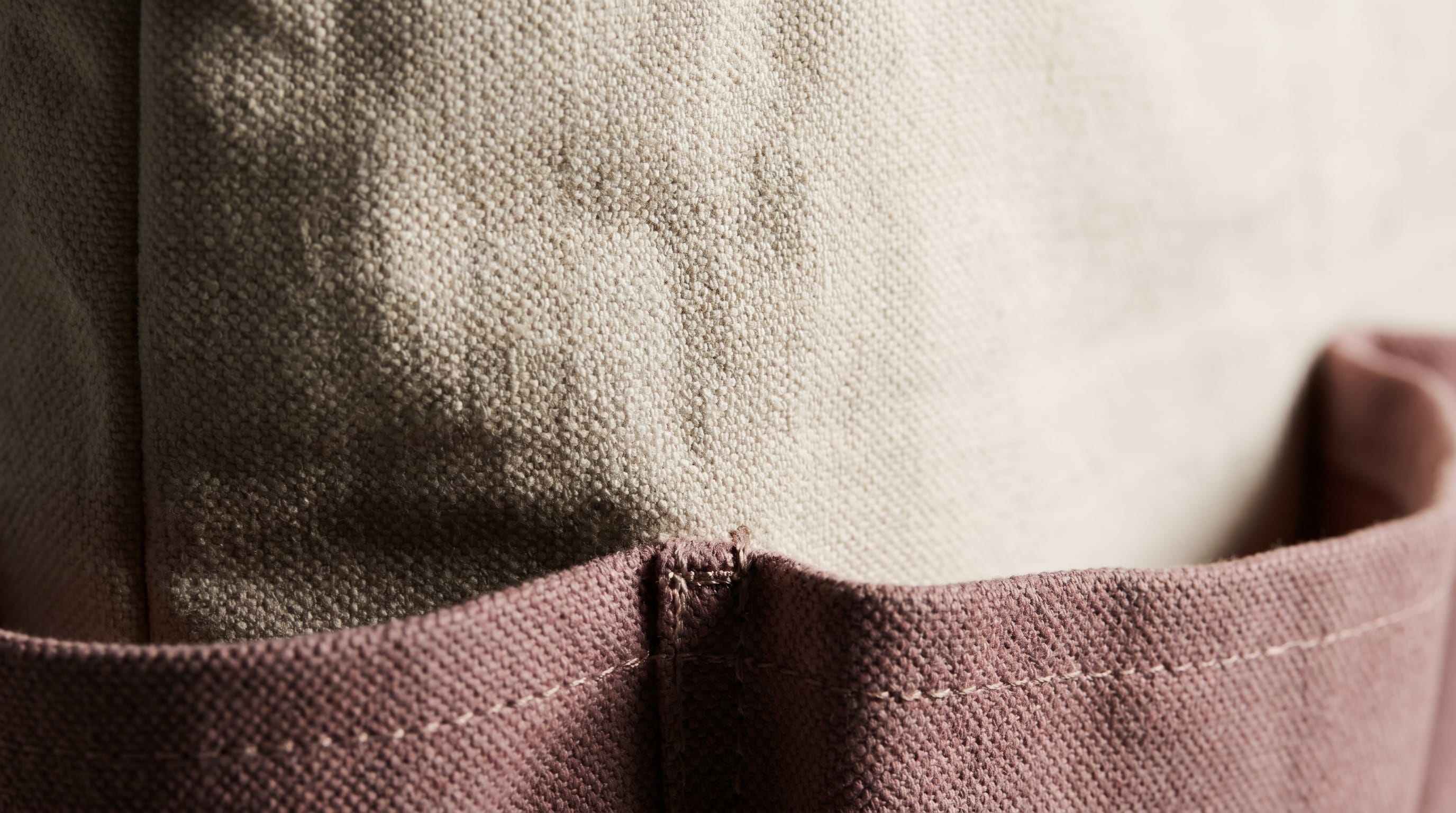 Cardle zero-stretch canvas engineering – bag holds shape under full load